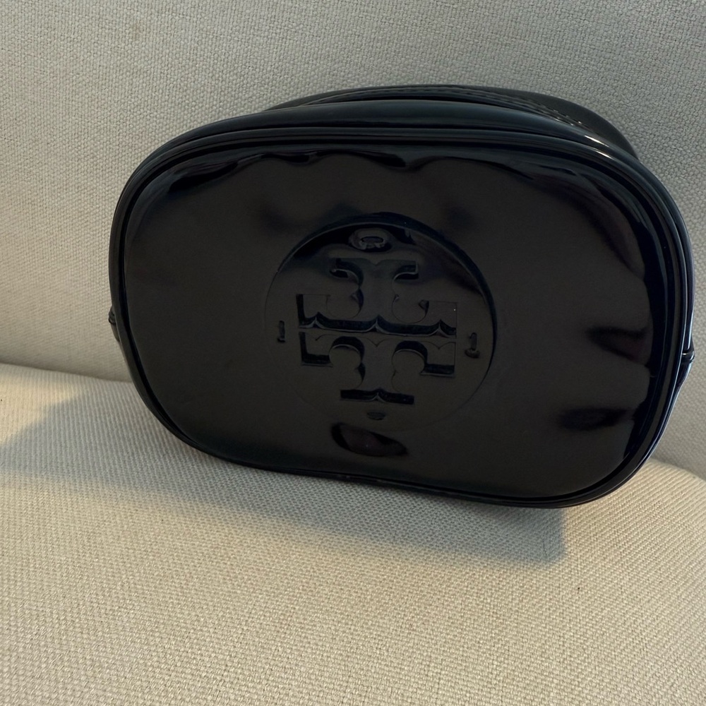 Tory Burch Glossy Black Make Up Pouch